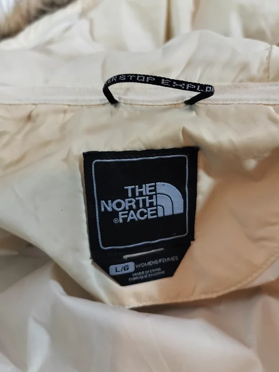 The North Face Women's Beige Puffer Jacket with Faux Fur Hood - Picture 7 of 9